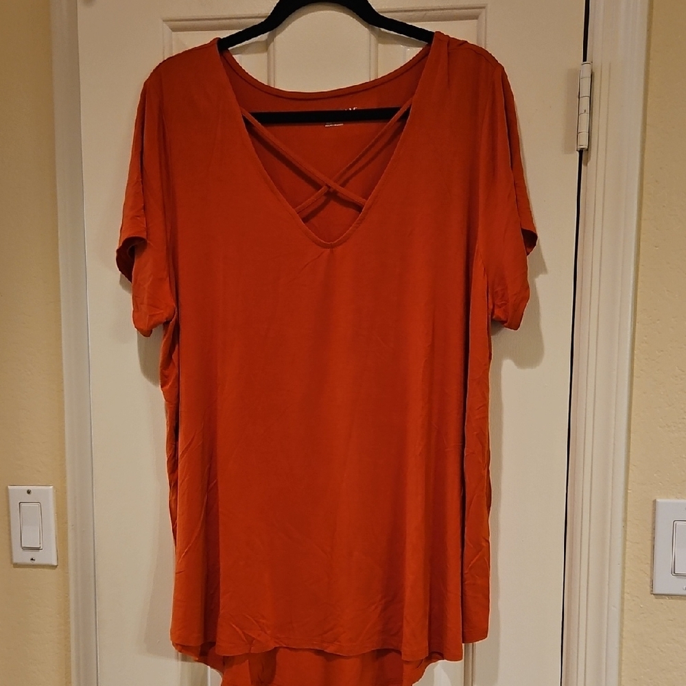 Ava & Viv Brown Asymmetrical Cut Out Tee